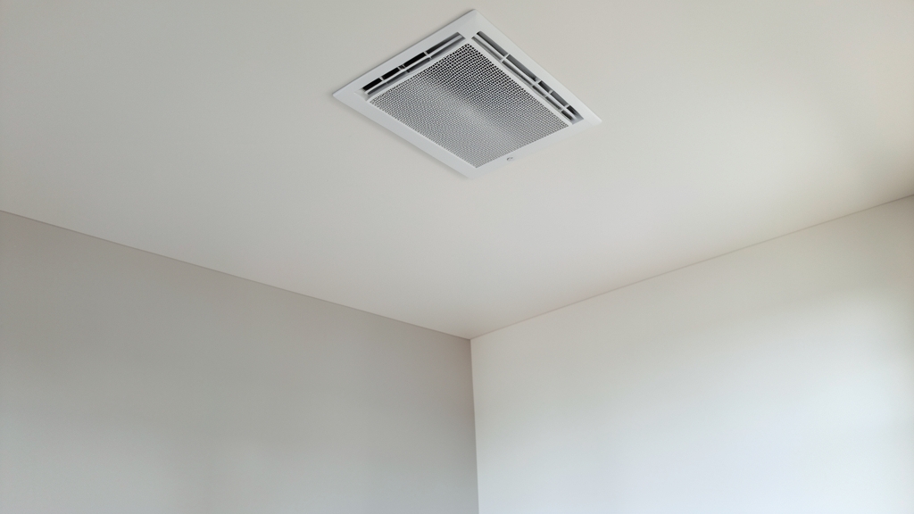 How Proper Ventilation Fights Humidity in LaGrange Homes