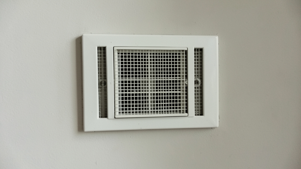 When to Call a Professional for Air Duct in Manhattan