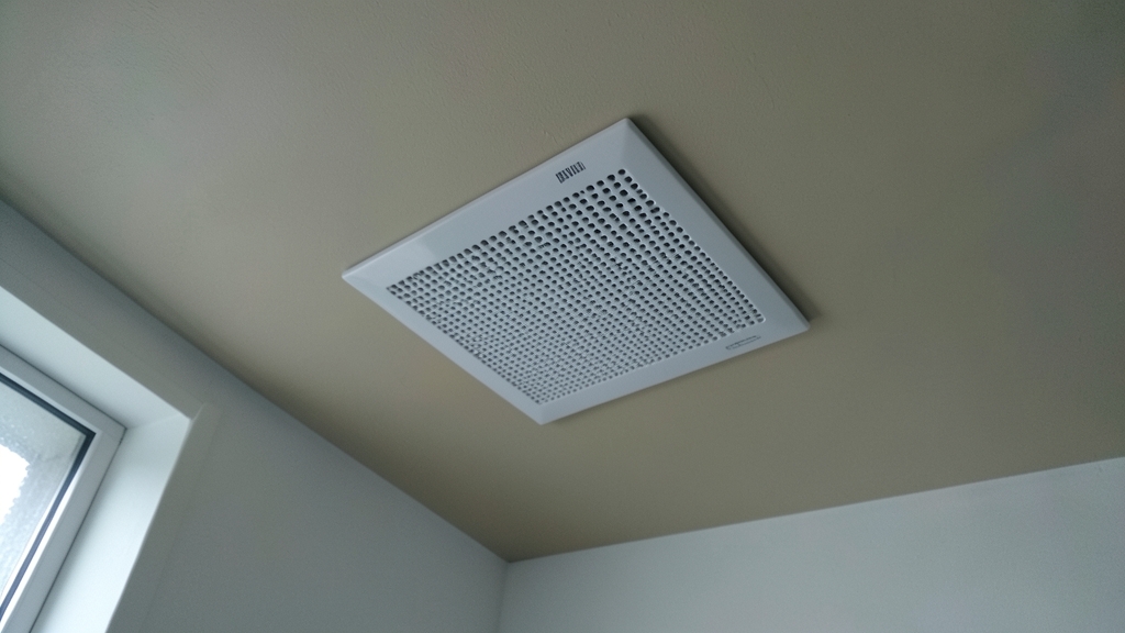 When to Clean vs. Replace Your Air Ducts in Manhattan
