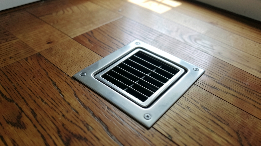 DIY Duct Cleaning vs. Hiring a Pro: What Morristown Homeowners Need to Know