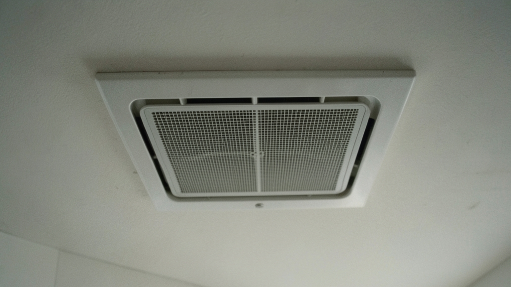 Why Mastic Sealant Outperforms Duct Tape for HVAC Repairs in Morristown