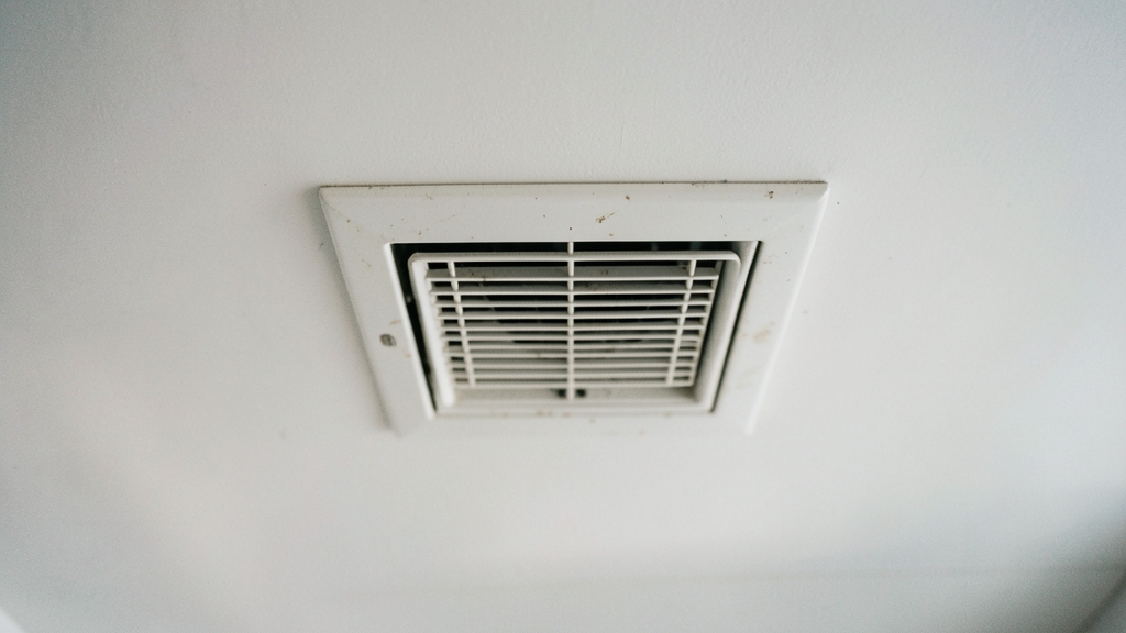 Healthcare Facility Duct Cleaning: Infection Control Best Practices in Sandy